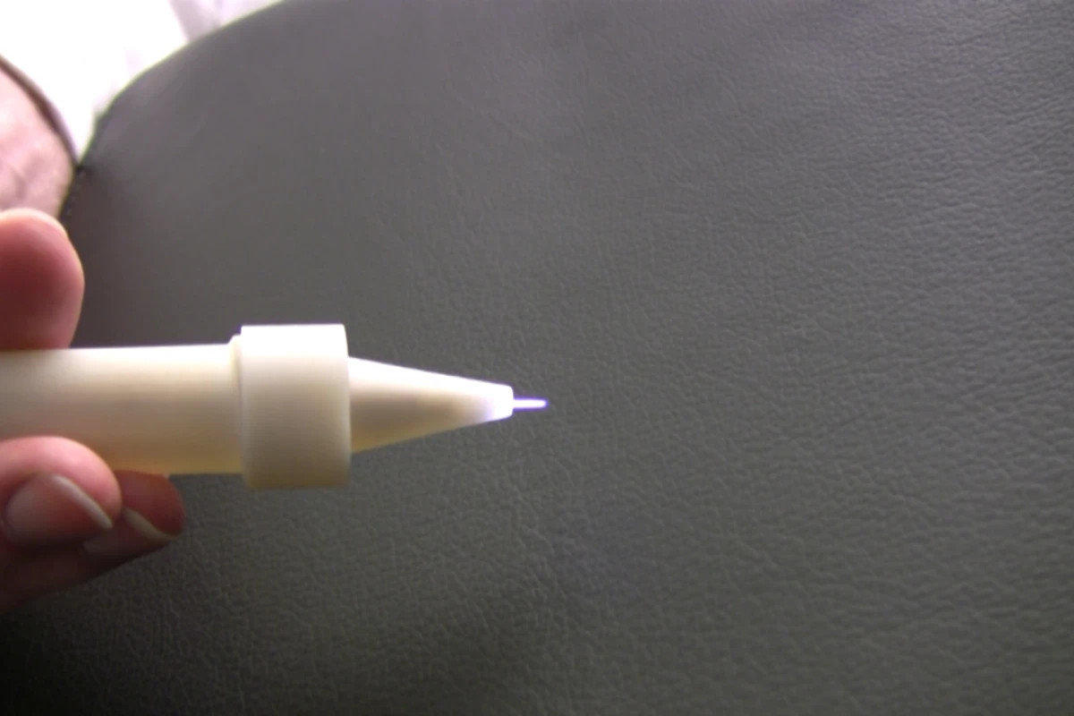 The new plasma "brush" could revolutionize cavity repair