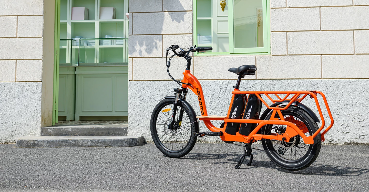Seat height and handlebar angle are adjustable to suit a wide range of rider shapes and sizes