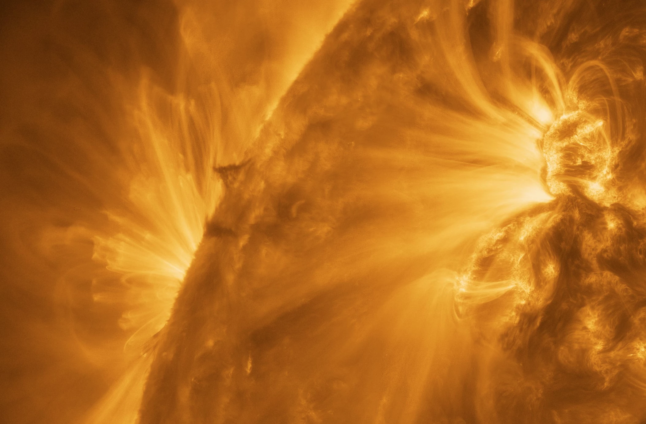 A close-up from Solar Orbiter's record-breaking 83 million pixel image of the Sun