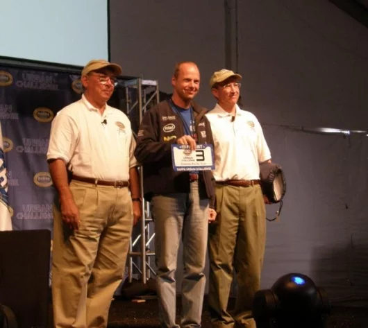 Stanford's Thrun takes the team plate