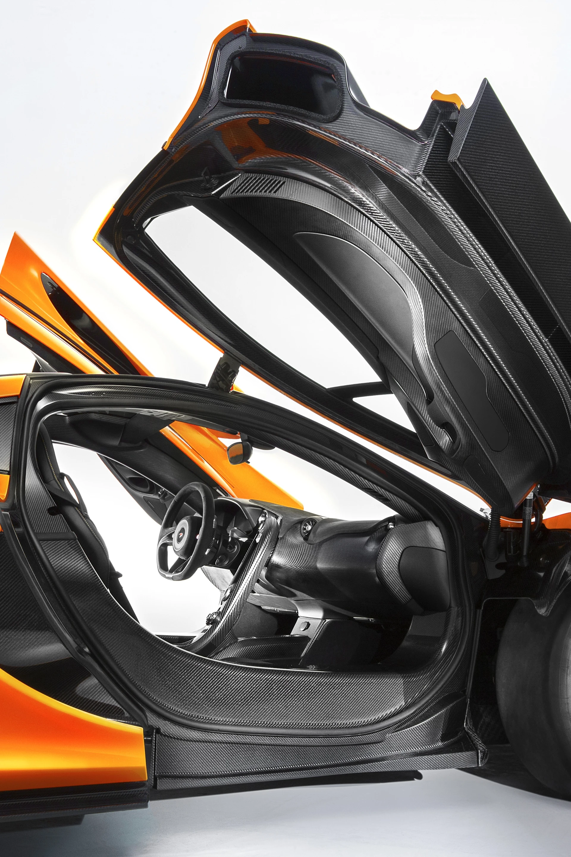 McLaren P1 – carbon fiber naked to save weight throughout