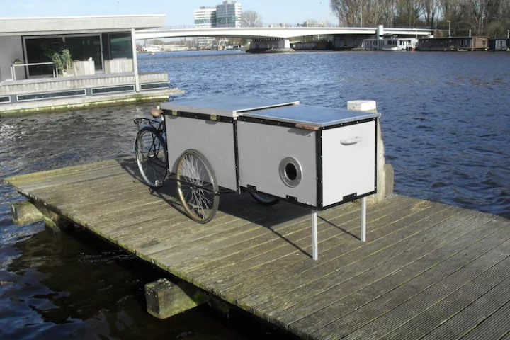 The Housetrike combines transportation, cargo hauling and shelter