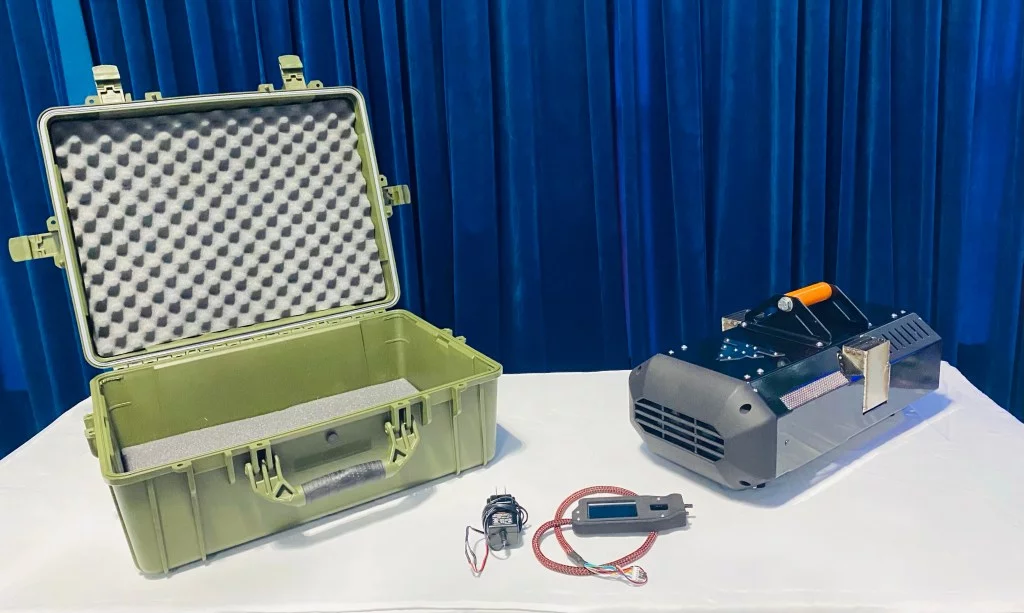 At just 9 kg, this thing outperforms petrol generators ten times its weight