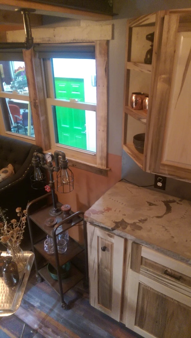 Overhead view of the kitchen countertop (Photo: Maximus Extreme Living Solutions)