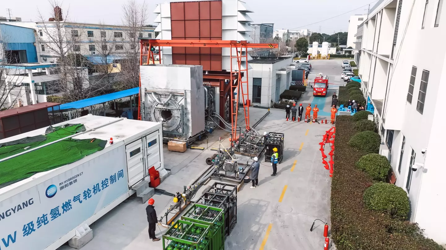 The Jupiter One burns enough hydrogen per hour to fill 78,487 Toyota Mirai hydrogen cell cars from empty to full ... per hour