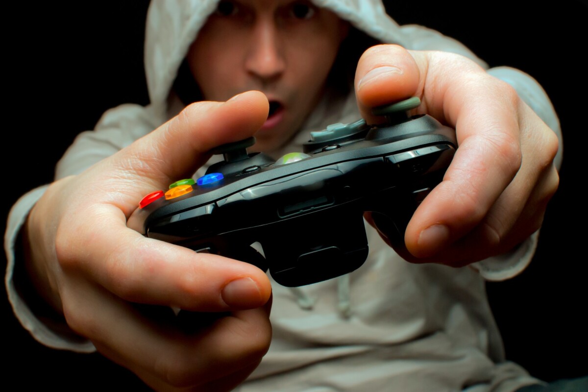 Study suggests action gaming could harm your brain