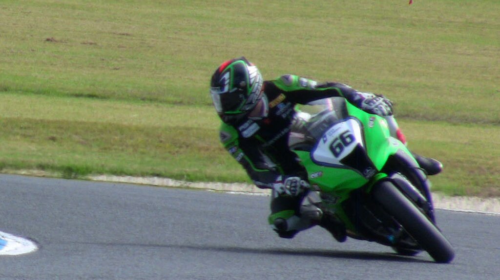 Kawasaki's Tom Sykes at Phillip Island during round one of the 2011 WorldSBK