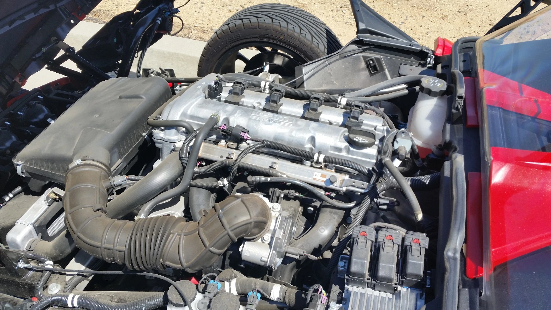 The Slingshot is powered by a 2.4 liter, in-line four-cylinder GM engine