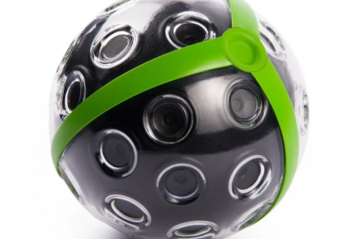 Panono’s ball camera, armed with 36 tiny lenses, is capable of capturing a 72 megapixel panoramic scene from an elevated position