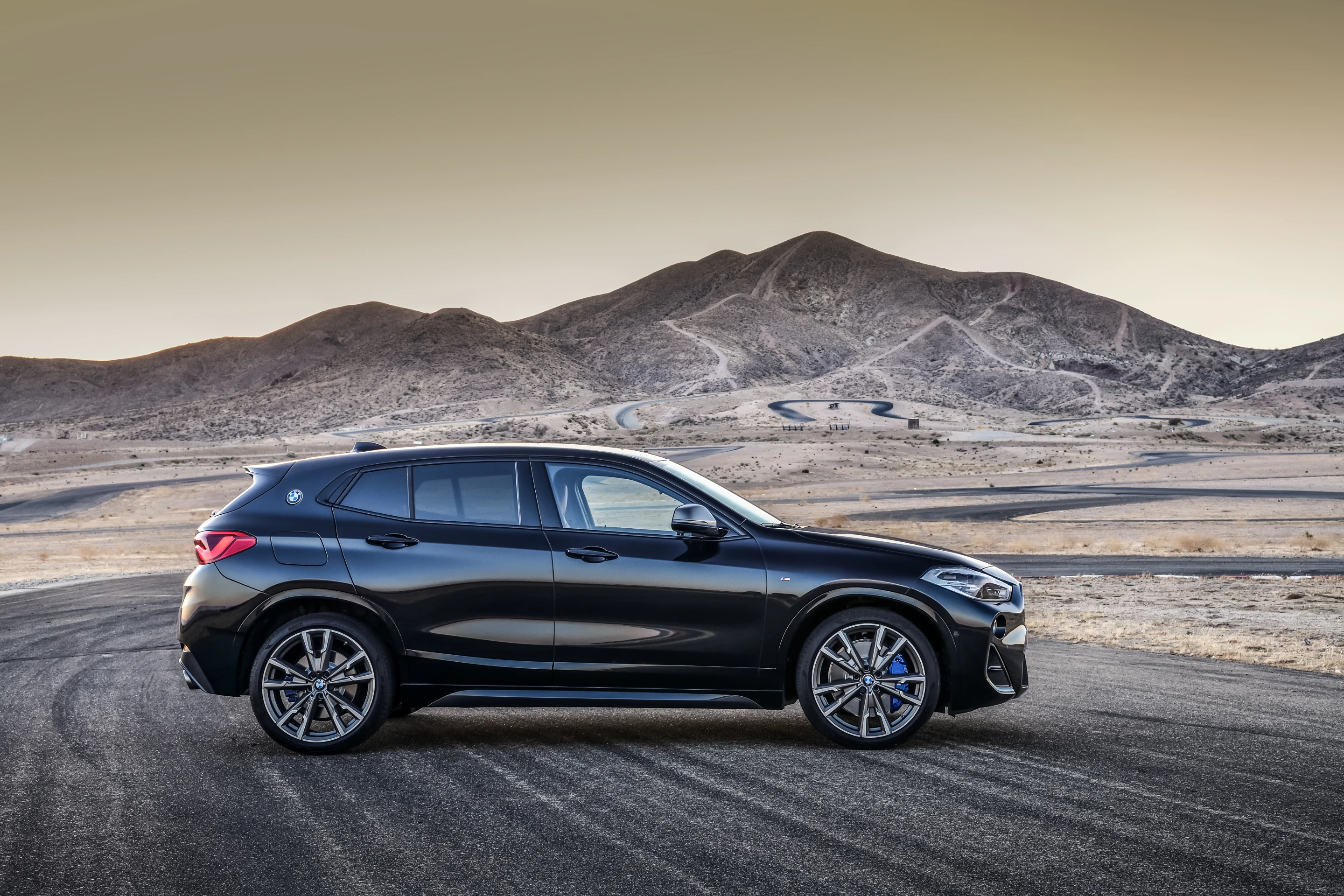 A full color heads up display is an optional extra inside the BMW X2 M35i