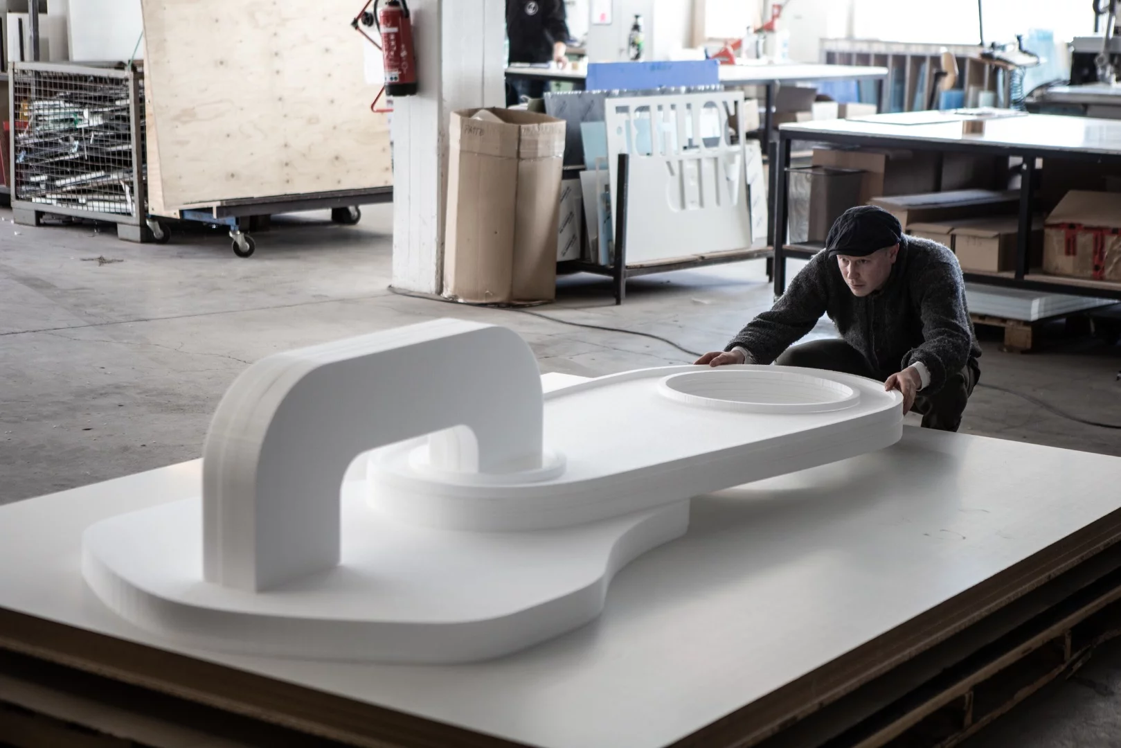 A look at the zip used in IQOS World during the fabrication process