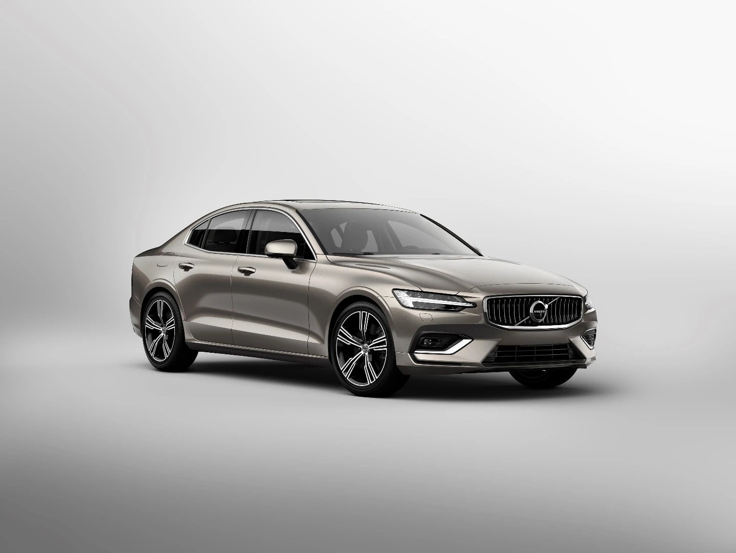 Volvo's new mid-size sedan