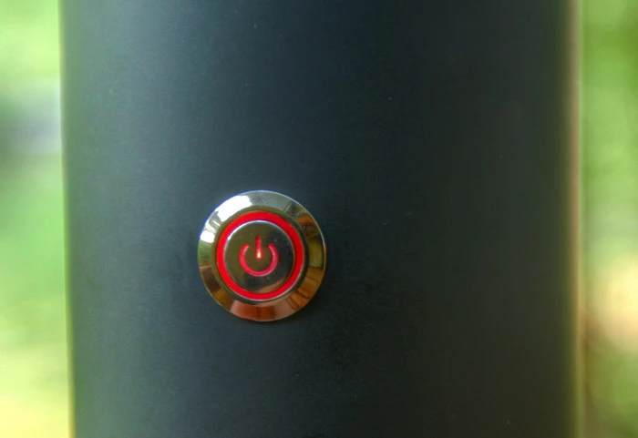 One push will see coffee brewed at 140° F (60° C), two pushes heats things up to 155° F (68° C), while three pushes will prepare a serve of cold drip coffee