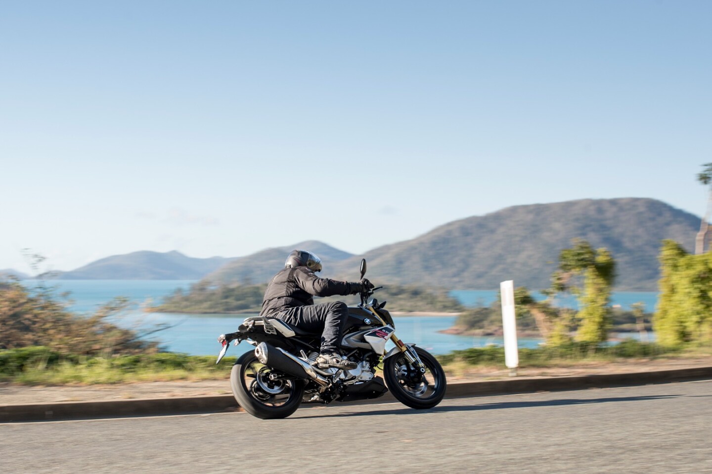 BMW G310R: BMW sure knows how to pick a launch location – the Whitsundays are a gorgeous part of Australia