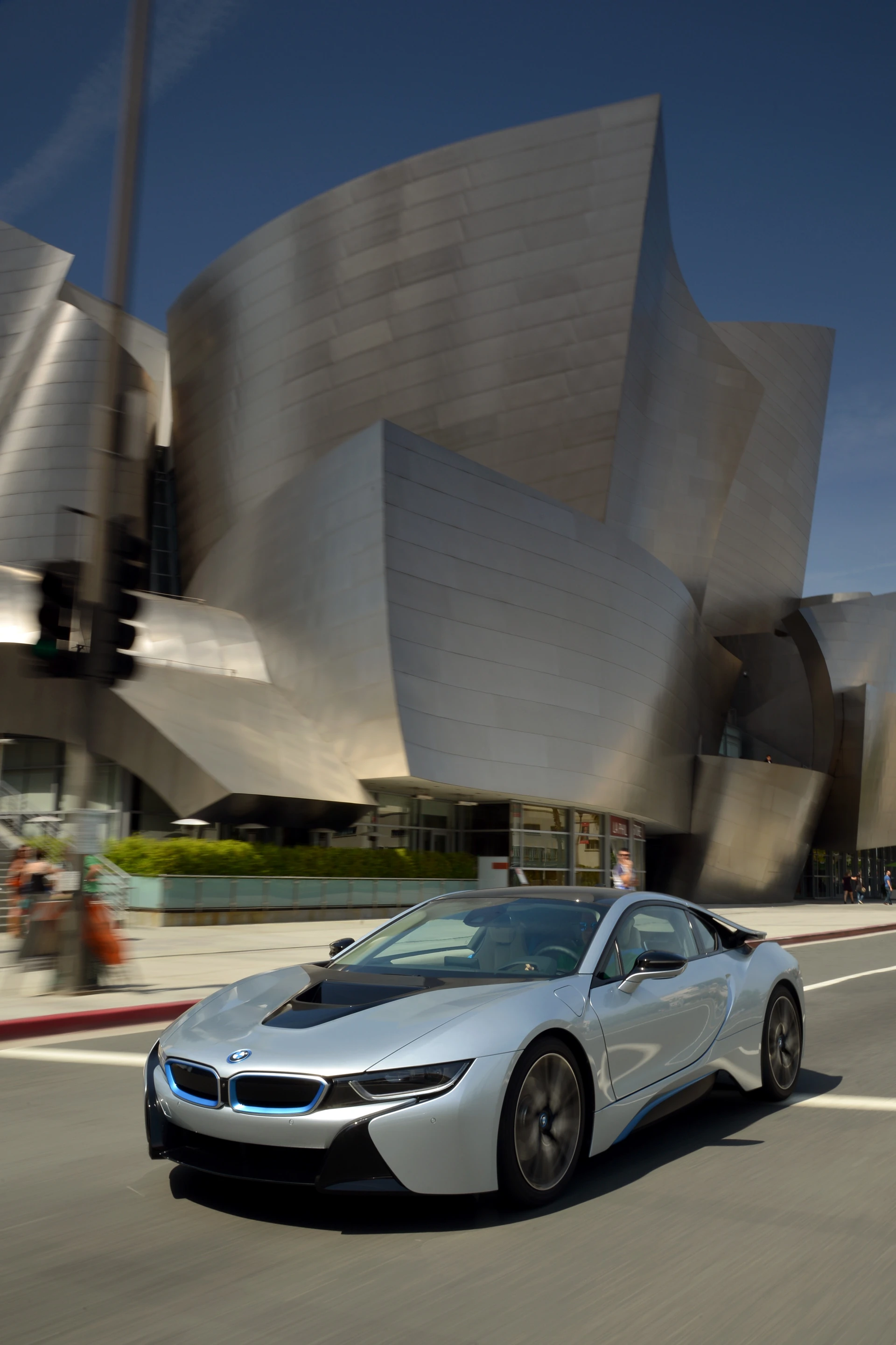 The BMW i8