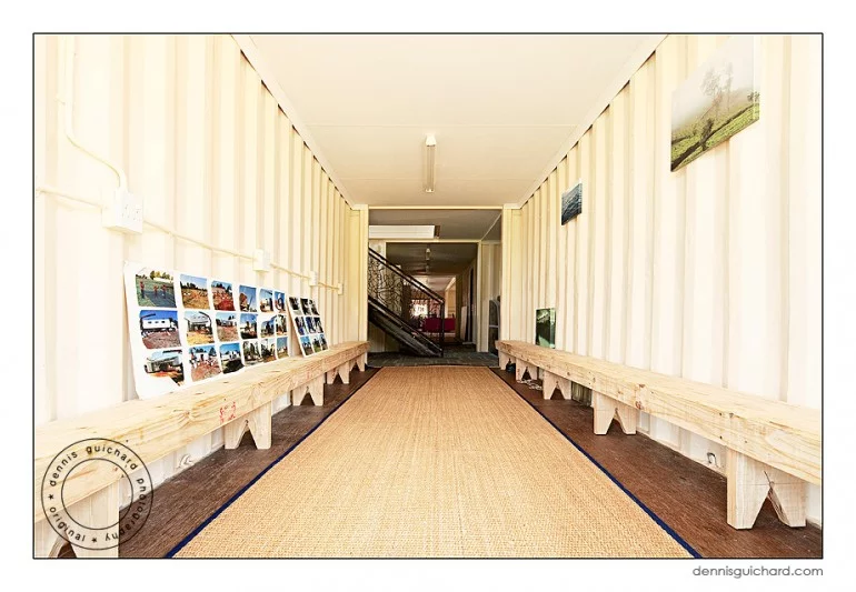 Additionally, the orphanage was fitted with a solar thermal and photovoltaic electricity system (Photo: Dennis Guichard, commissioned by Safintra)