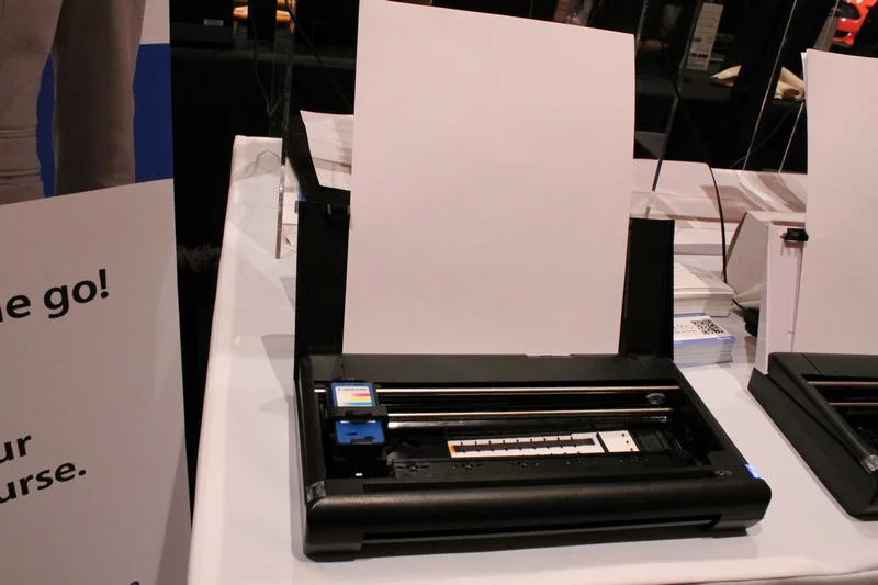 The Trio scans in full color or monochrome at 600 x 600 dpi (Photo: Erick Mack/Gizmag.com)