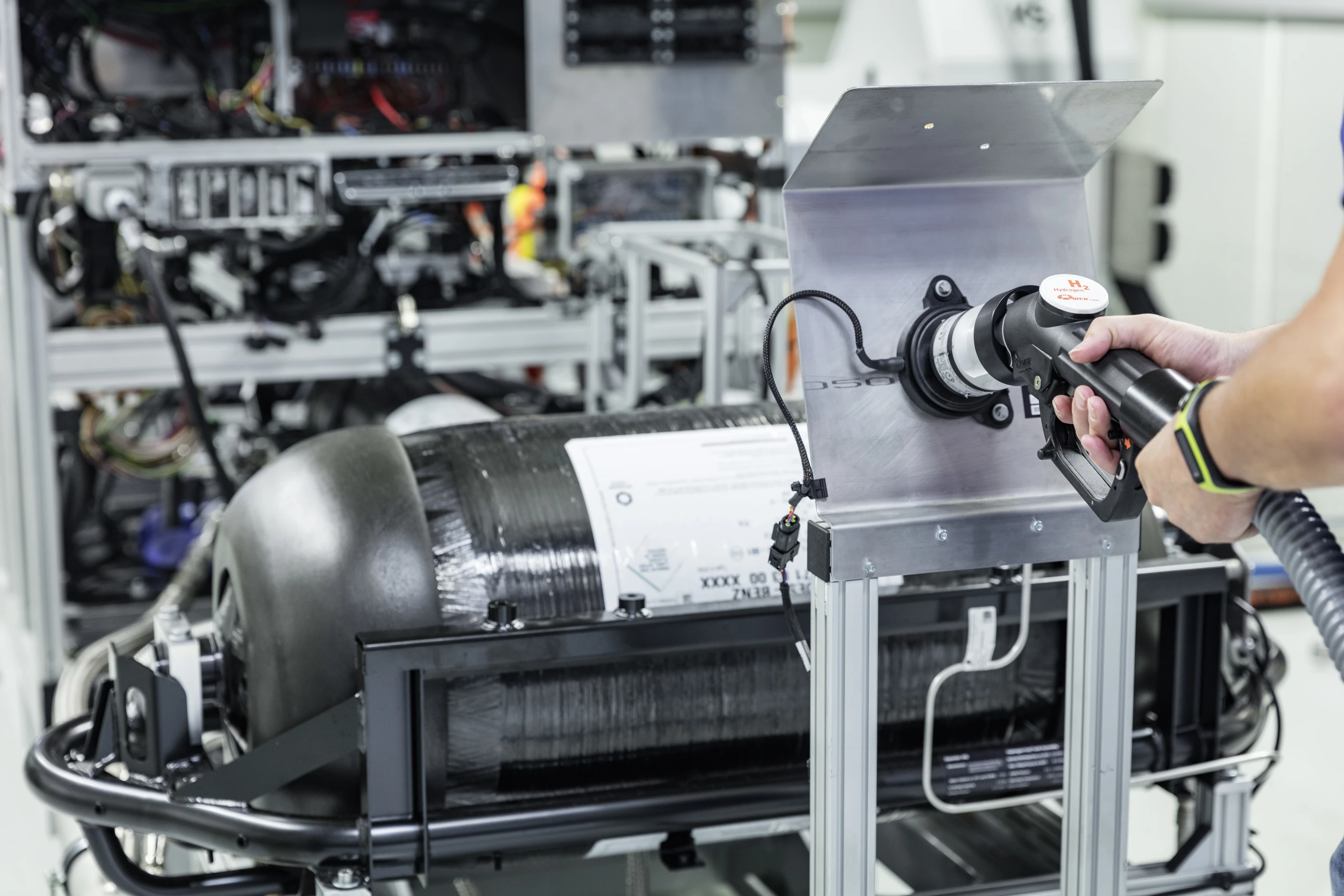 The hydrogen tanks in the F-Cell are stored in a special subframe