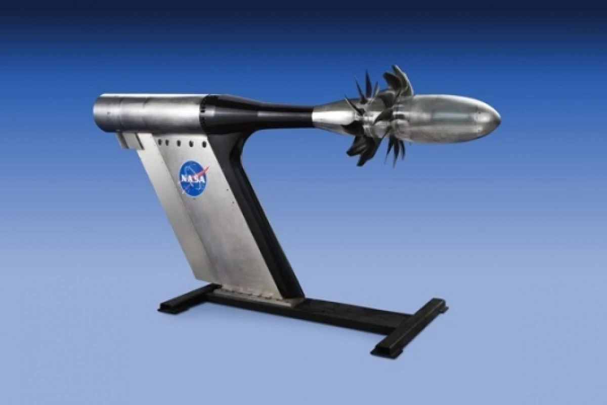 GE and NASA plan to test a number of open-rotor fan blade systems for jet aircraft enginesImage via GE Aviation
