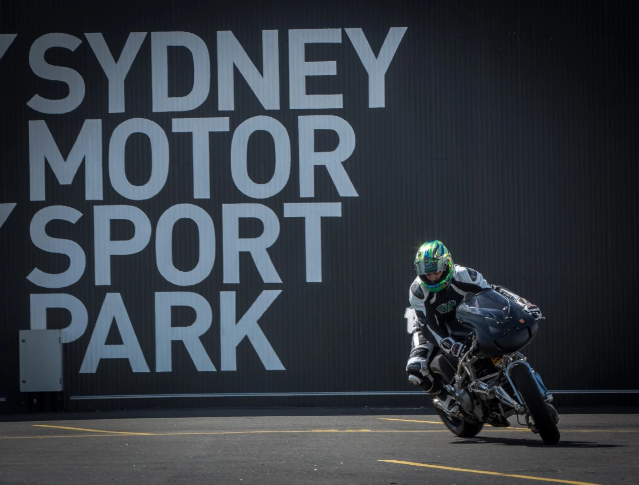 The Motoinno TS3 demonstrates a hub-centre steered front end that can actually turn tighter than many forked bikes