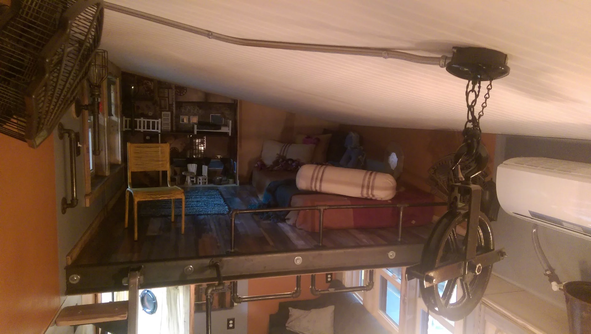 One of the two sleeping areas (Photo: Maximus Extreme Living Solutions)