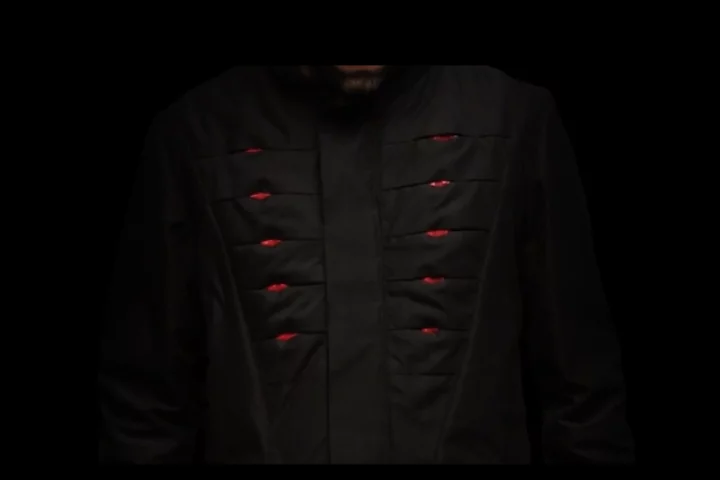 Electronically actuated vents give the Omius jacket advanced breathing