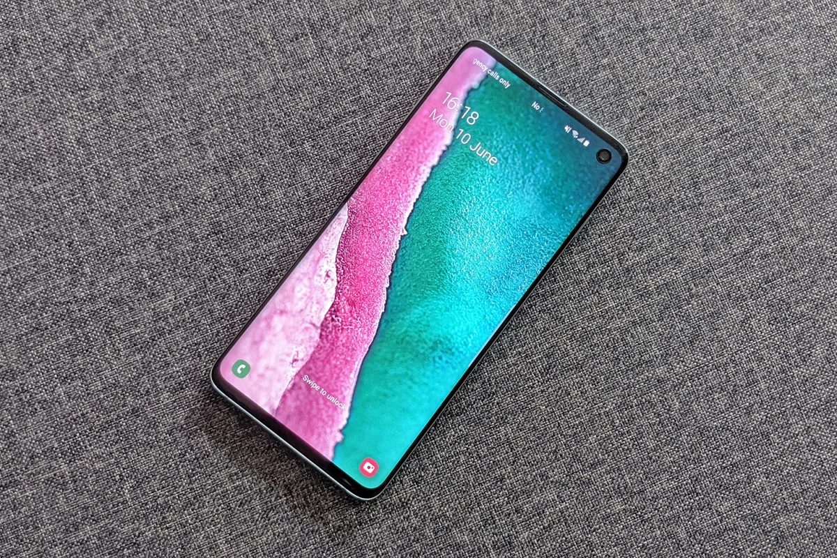 The Galaxy S10 excels in almost every department