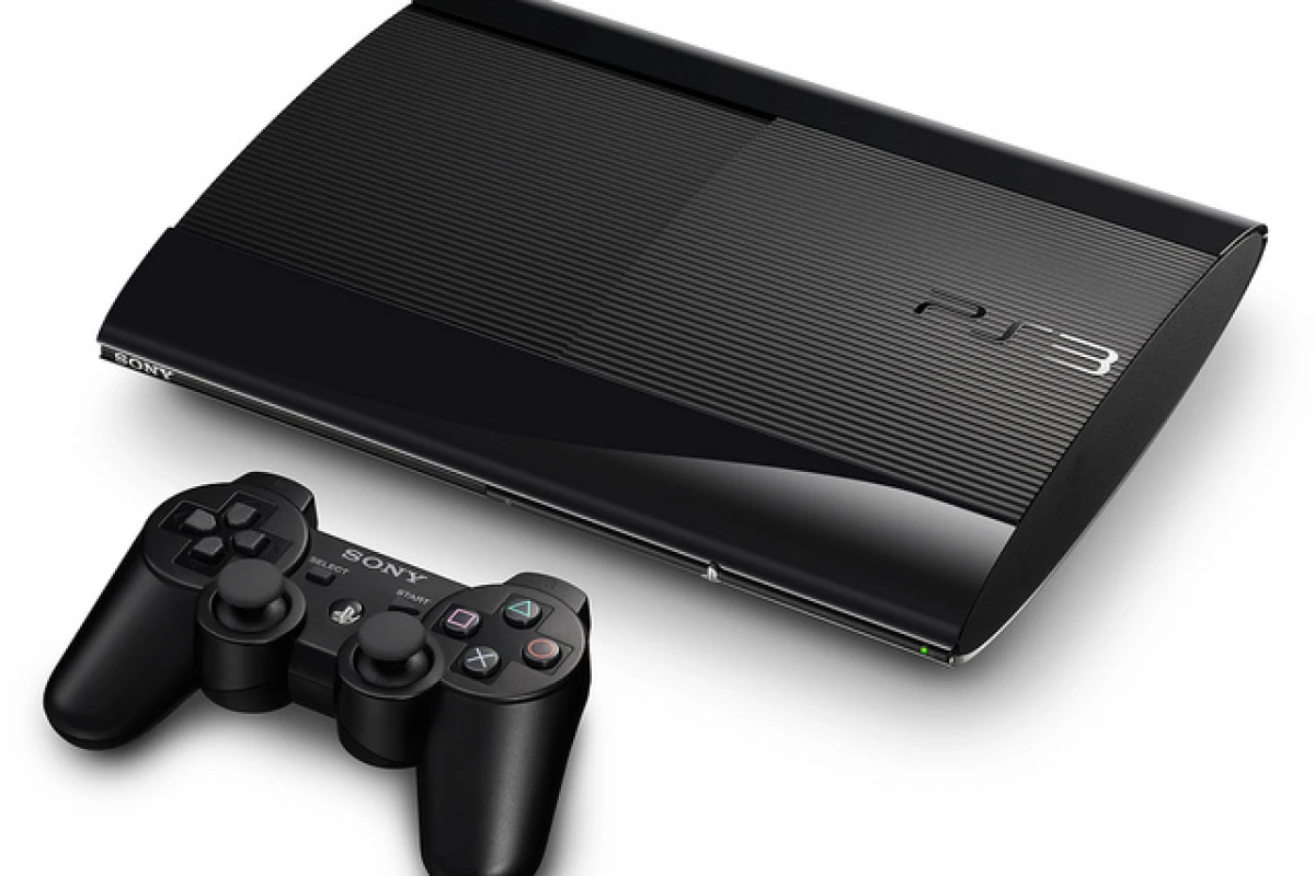 The new 250 GB model PS3 will be available in the U.S. from September 25, at US$269