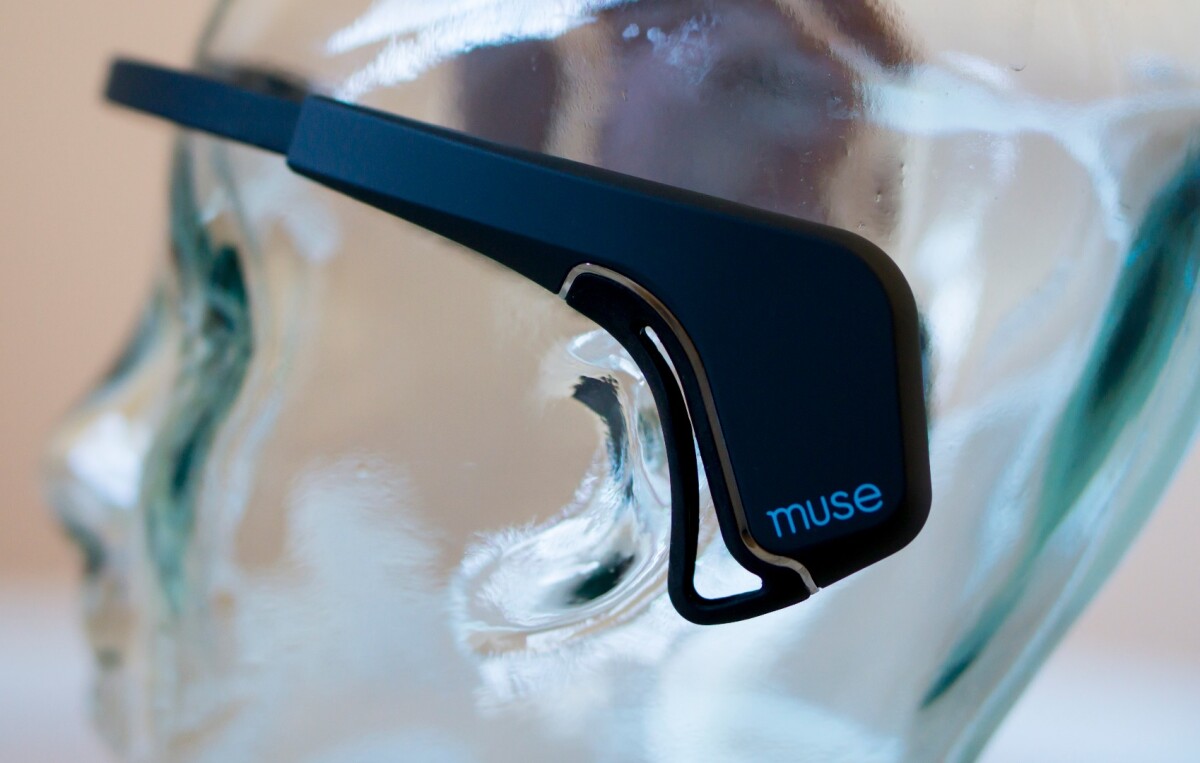Muse brain-sensing headband
