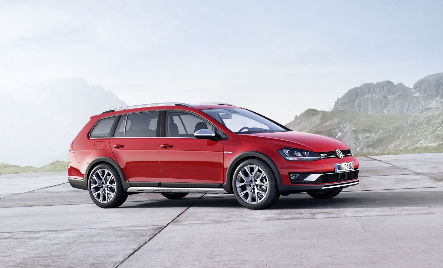 The VW Golf Alltrack comes with a choice for four engines