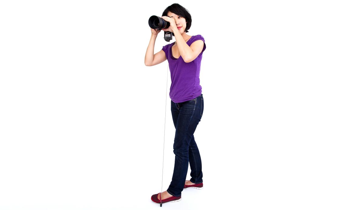 The SteadePod is a camera-stabilizing device, that holds the camera steady using upward tension on a retractable cable (Photo: Photojojo)