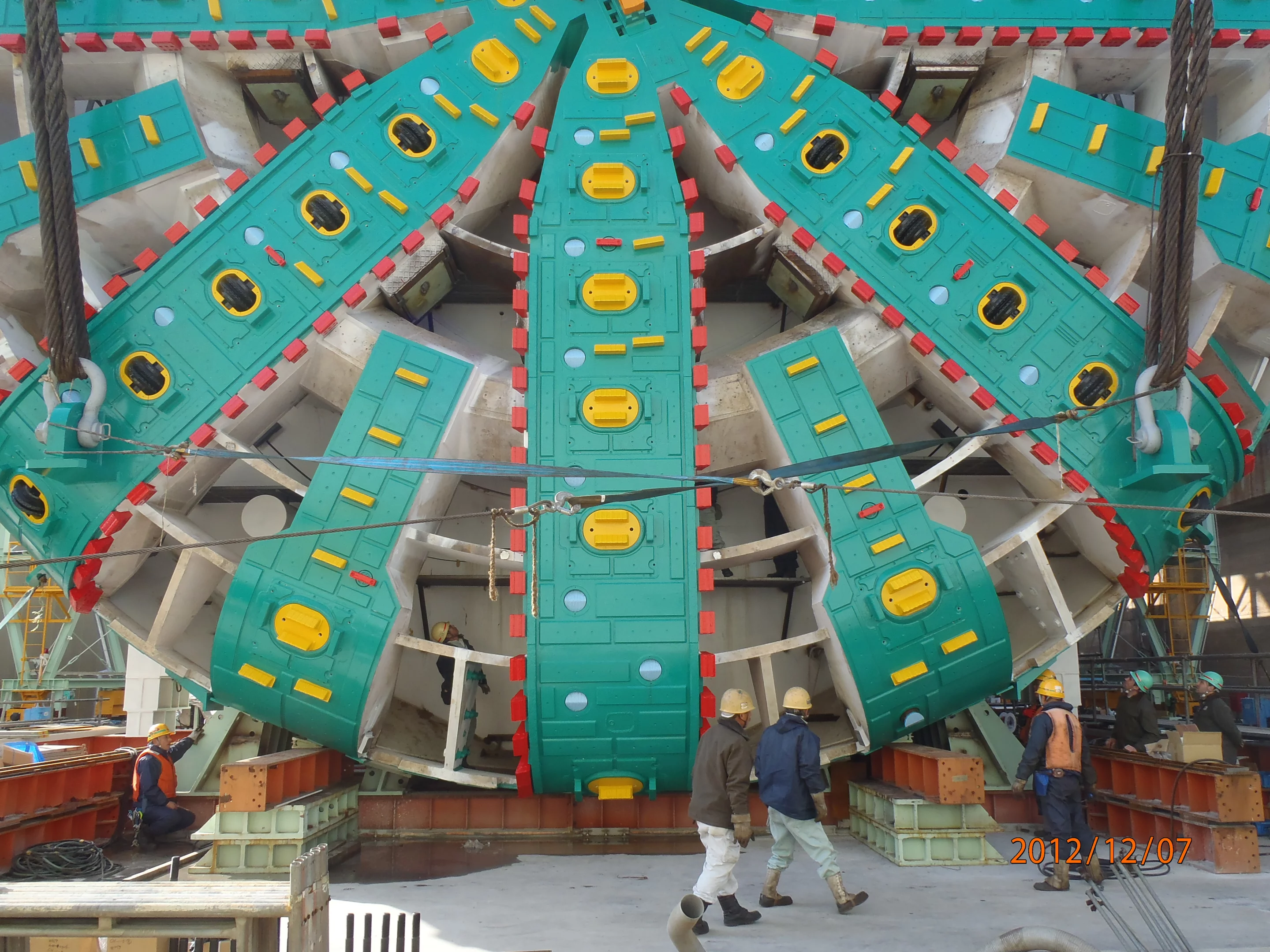 The openings in Bertha can let a three-foot boulder pass through (Image: WSDOT)