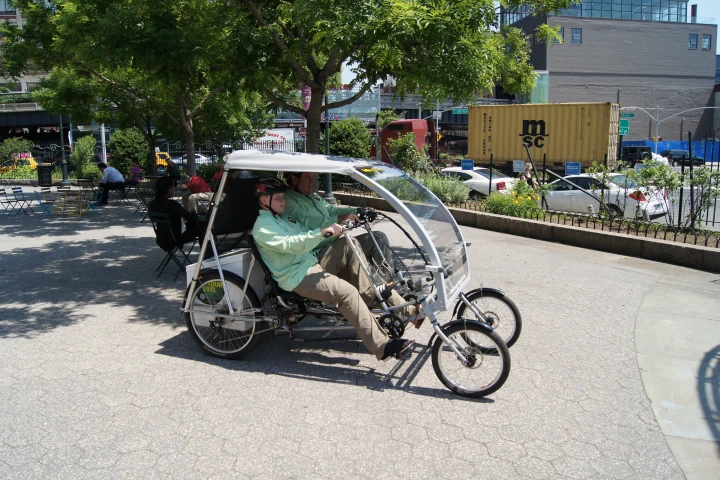 Next stop, the West Coast - the Hoovers began crossing the U.S. in a hybrid human/electric vehicle (Photo: Popular Science Magazine)