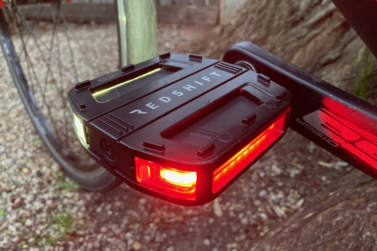 Review Arclight Pedals light up the night with smart LED technology