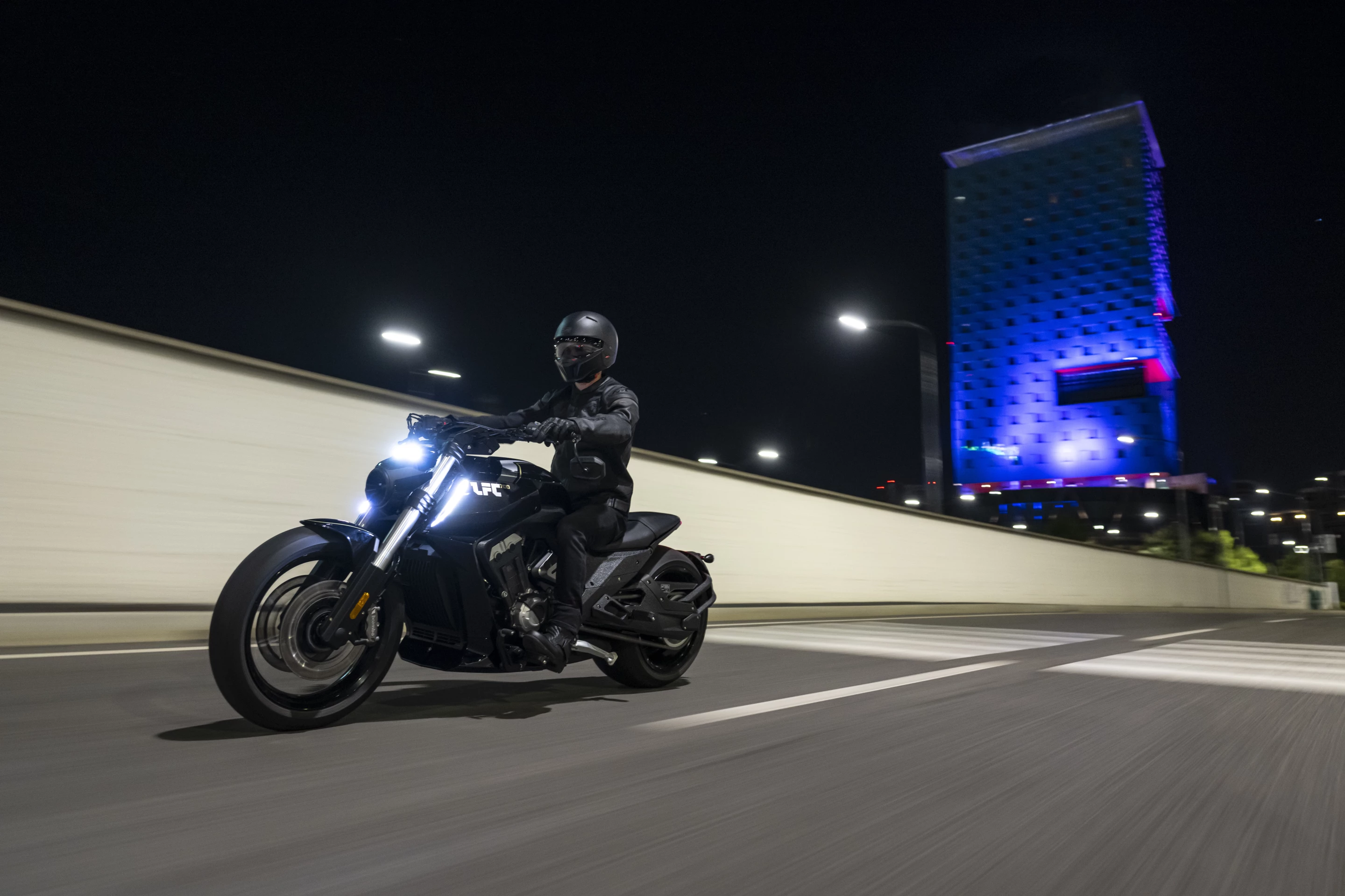 The LFC 700 is priced at £9199 (US$12,300) in the UK. A US launch doesn not seem to far away.
