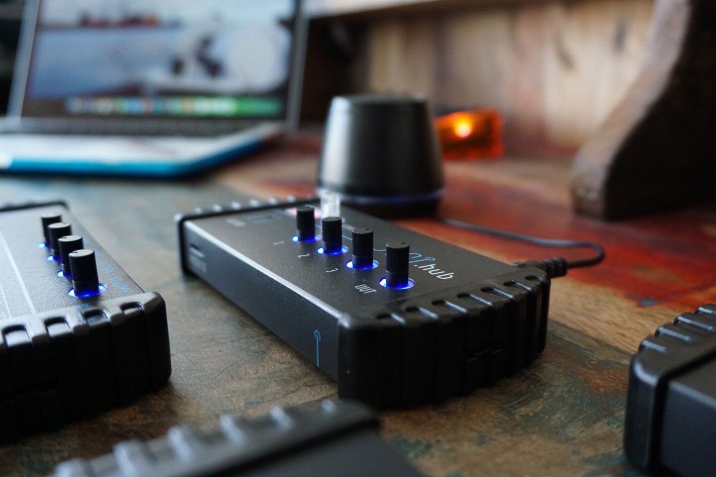 The minijam studio modules are wrapped in polypropylene housing with road-ready bumpers left and right