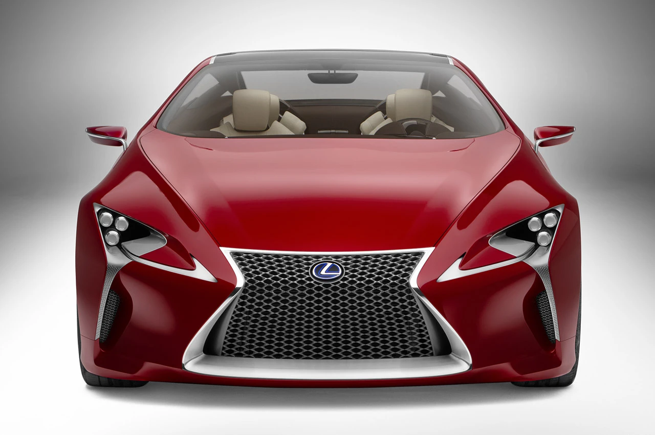 The LF-LC Hybrid Sports Concept