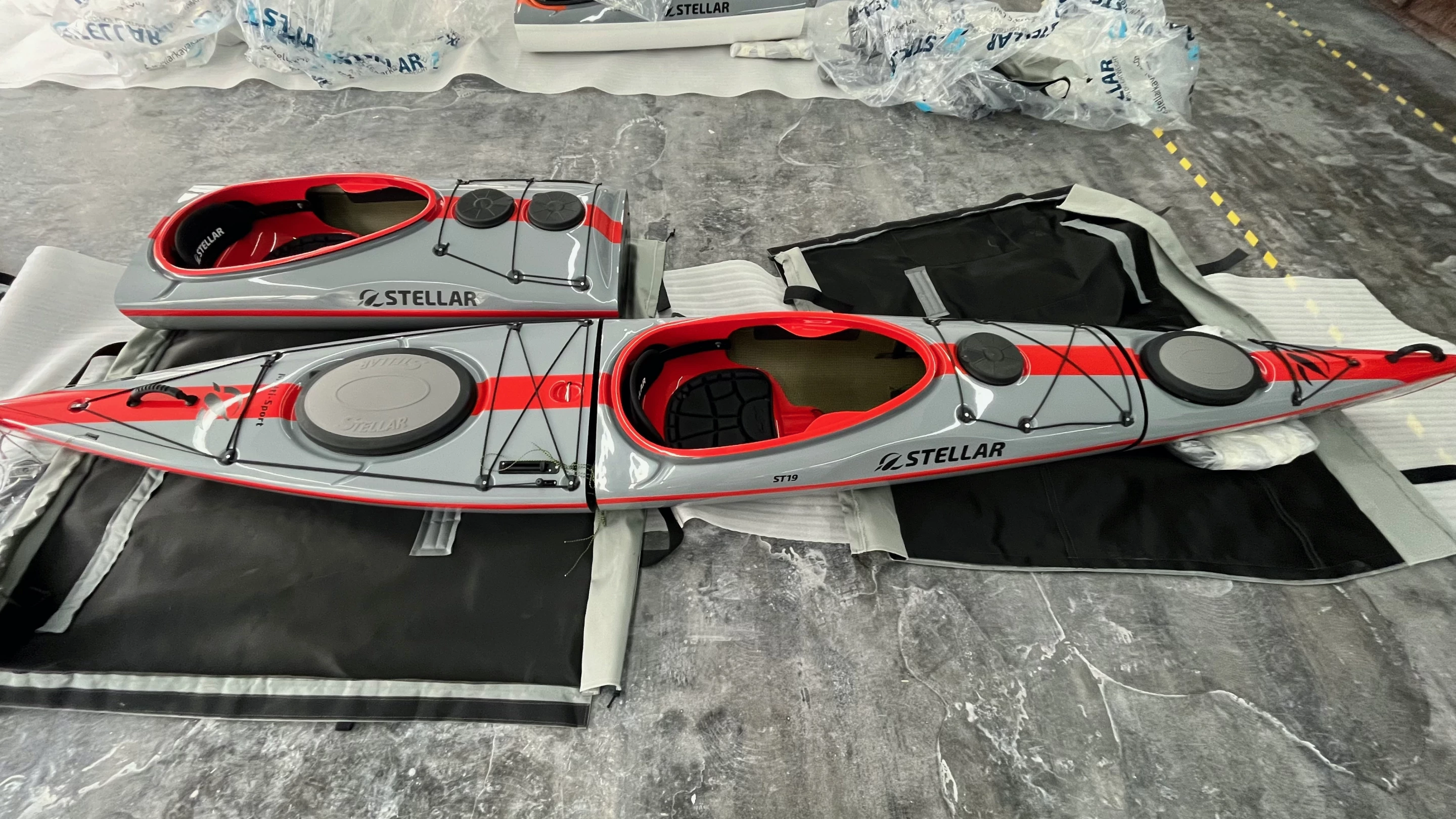 The S19 MOD can be put together as a solo boat, or it can be turned into a tandem by adding its extra cockpit section