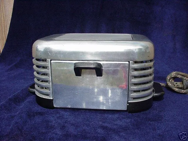 The DECOmputer is fashioned from a 1930s toaster