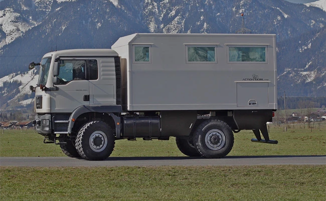 The 4500 HB has a 3,600-mm wheelbase