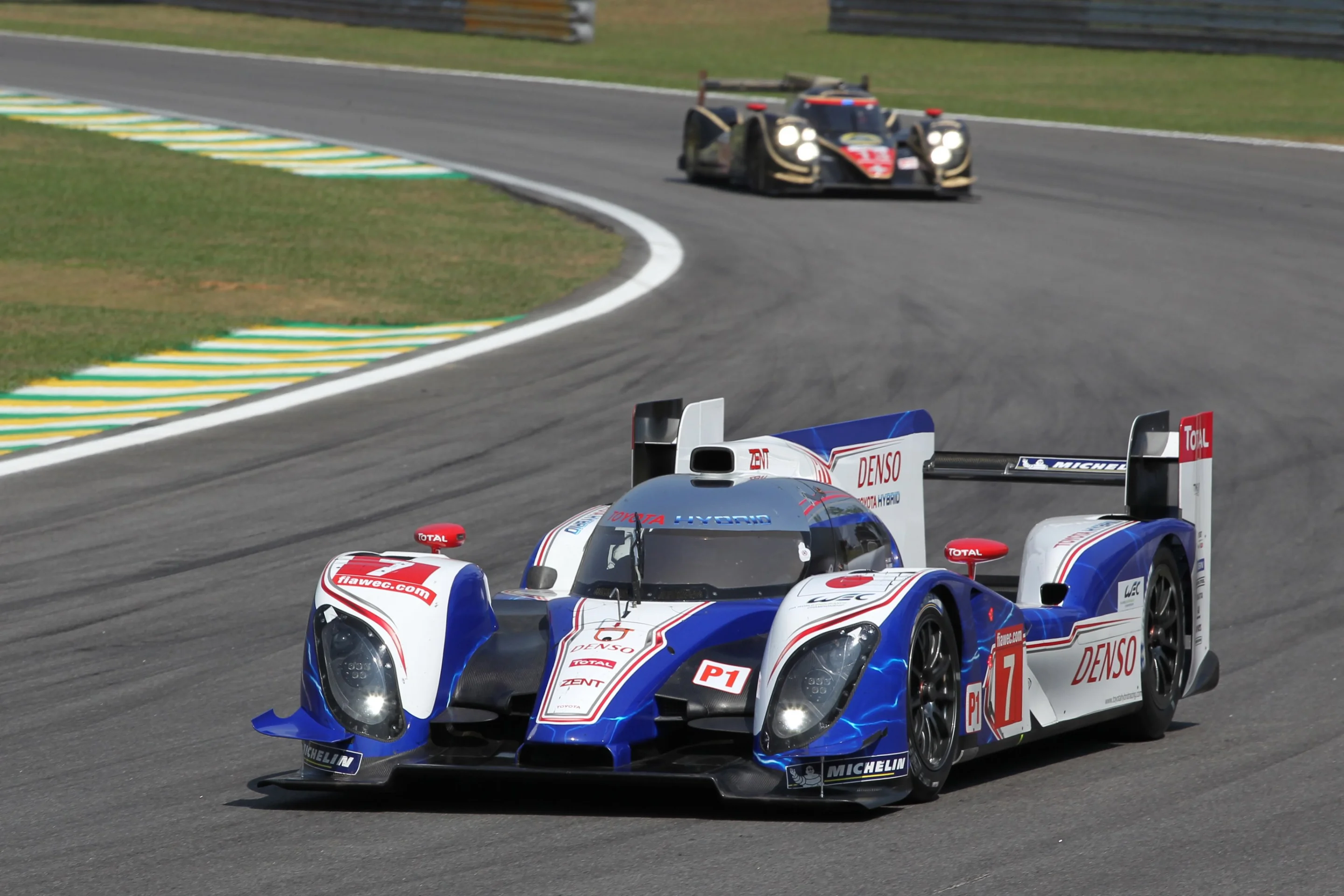The Toyota hybrid TS030 team leads Audi Sport Team Joest R18 e-tron quattro