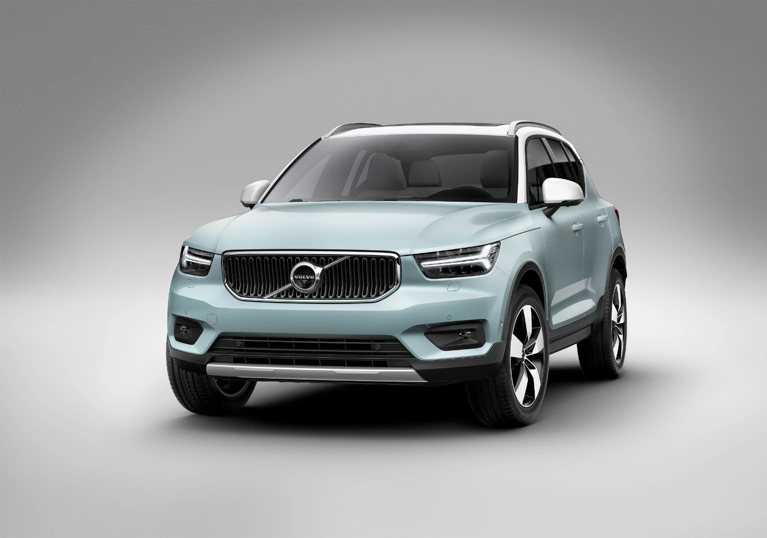 Fuel economy returns in the 2019 XC40 are good for the class