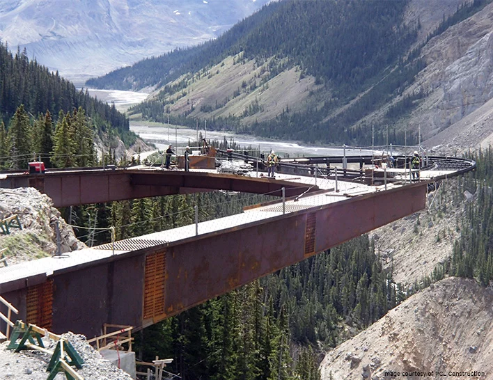 Constructions starts on the Skywalk steel supports beams (Photo: Read Jones Christofferson)