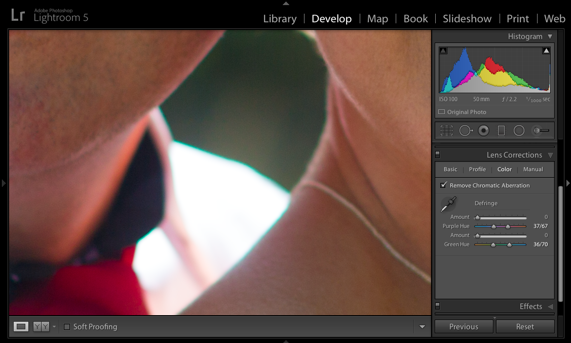How to remove chromatic aberration (color fringing) in Adobe Lightroom