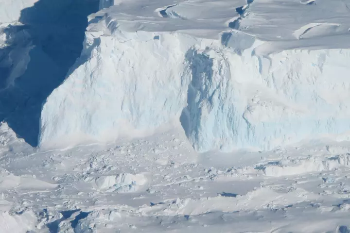 Thwaites Glacier's outer edge