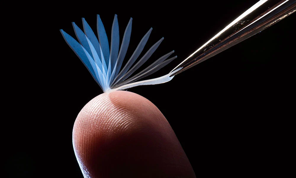 Researchers have developed a polymer elastomer that reverts to its original shape when heated to around 35° C, opening up potential biomedical applications