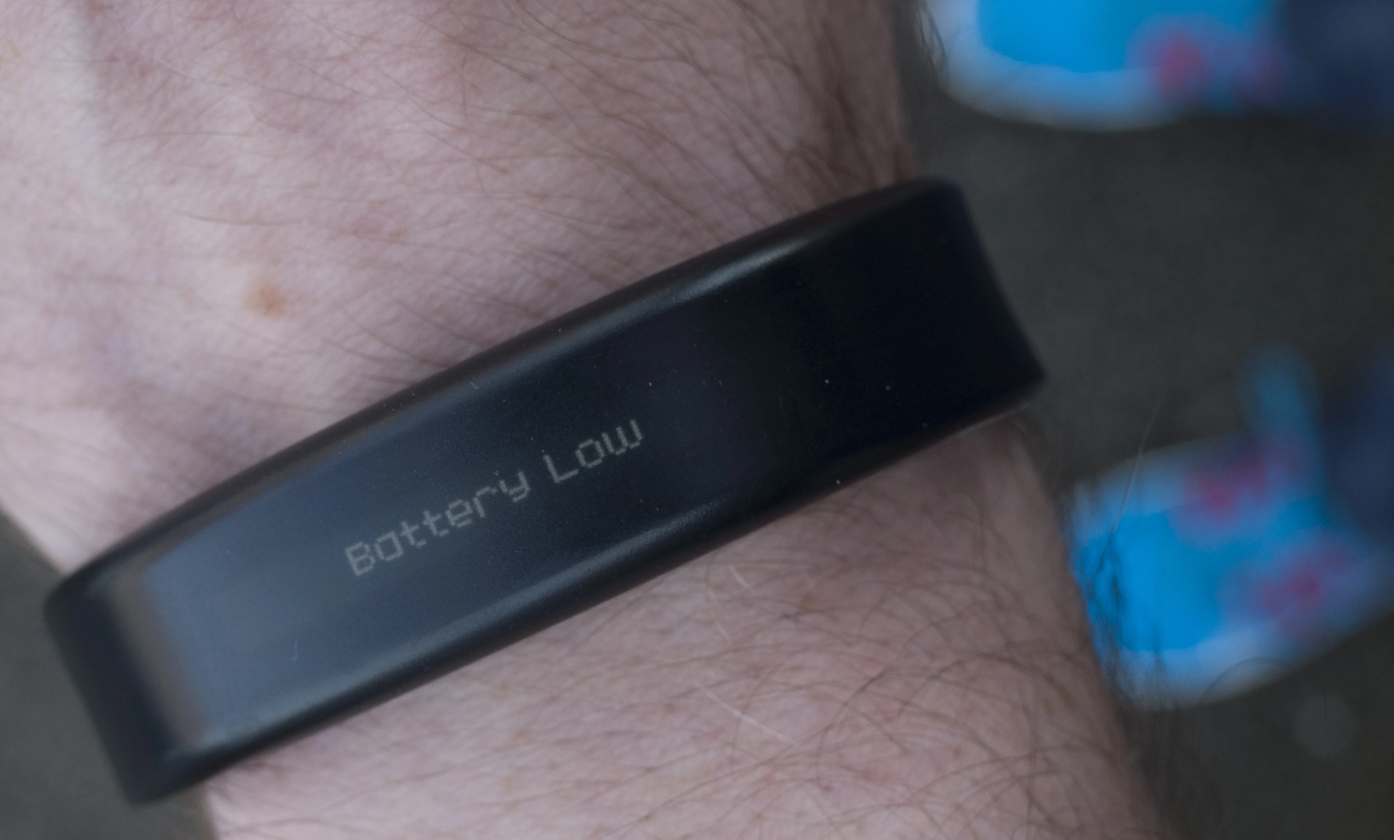 The battery on our Garmin Vivosmart lasted about five days on a single charge (Photo: Simon Crisp/Gizmag.com)