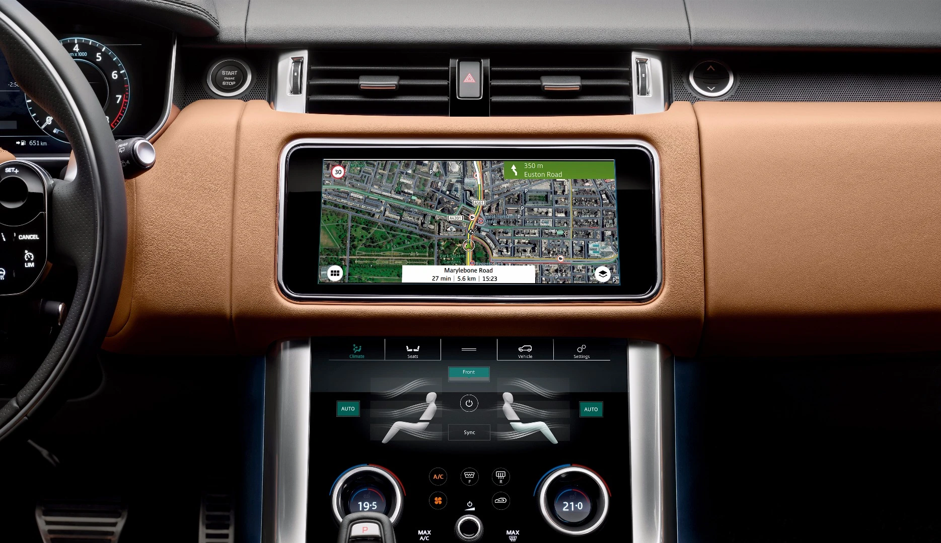A look at the high-tech cabin in the Range Rover Sport