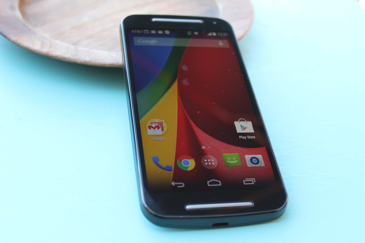 The display delivers crisp colors (Photo credit: Eric Mack / Gizmag)