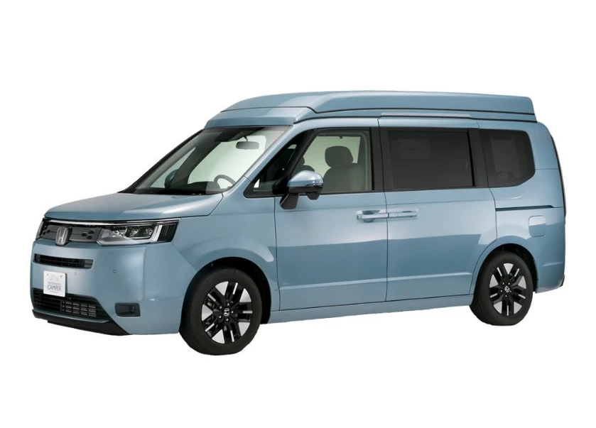 White House Deck One Honda Step Wagon camper van